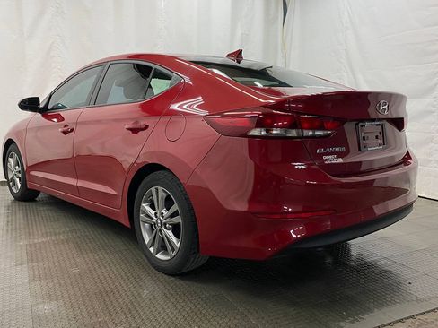 Used 2017 Hyundai Elantra SE FWD image 6
