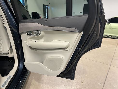 Used 2022 Volvo XC90 T6 Inscription image 38