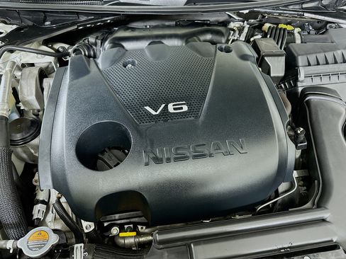 Used 2016 Nissan Maxima Platinum image 34