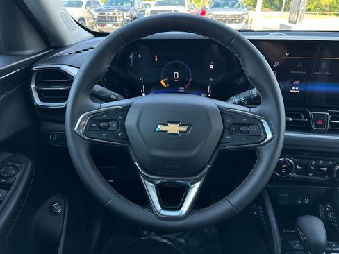 New 2026 Chevrolet TrailBlazer LT w/ Convenience Package FWD image 19