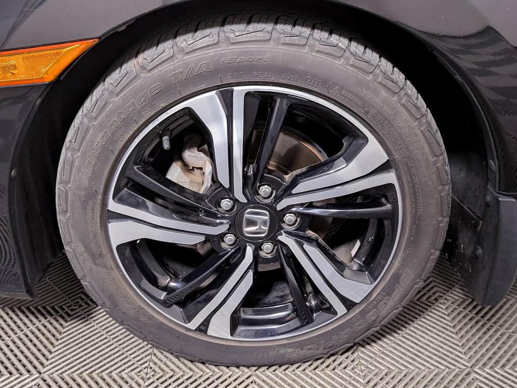 Used 2016 Honda Civic Touring image 43