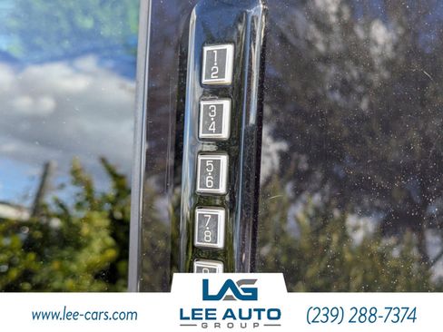 Used 2018 Ford F150 XLT w/ Equipment Group 302A Luxury image 11