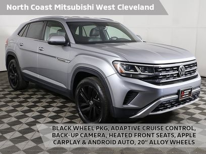 Used 2022 Volkswagen Atlas Cross Sport SE w/ Black Wheel Package