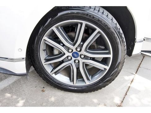 Used 2019 Ford Edge Titanium w/ Equipment Group 301A FWD image 30