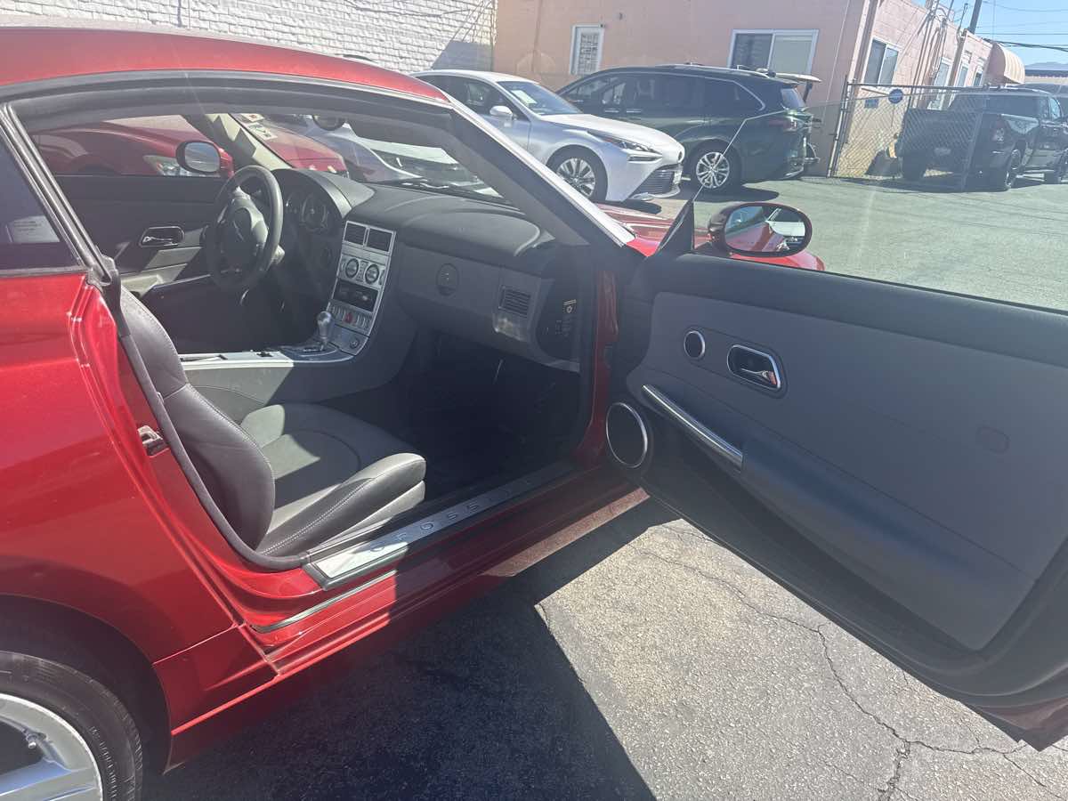 Used 2004 Chrysler Crossfire Coupe RWD image 13