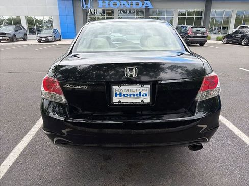 Used 2010 Honda Accord LX-P image 5