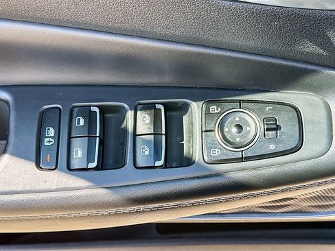 Used 2022 Hyundai Santa Fe SEL Premium image 29