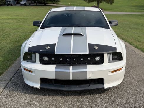 Used 2007 Ford Mustang GT RWD image 6
