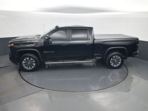 Used 2025 Chevrolet Silverado 2500 Custom w/ Custom Value Package AWD/4WD image 20