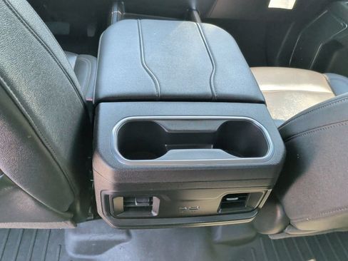 Used 2024 Chevrolet Silverado 2500 LT w/ Texas Edition AWD/4WD image 38