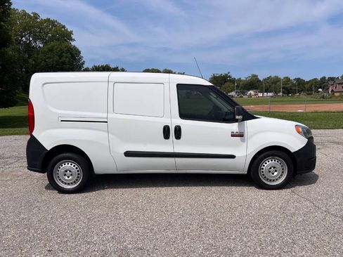 Used 2018 RAM ProMaster City Tradesman FWD image 4