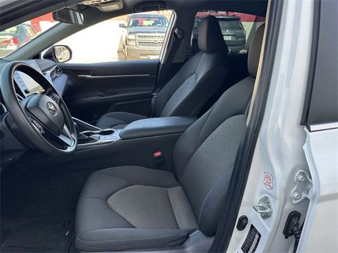 Used 2023 Toyota Camry LE image 24