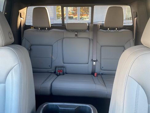 New 2026 Chevrolet Silverado 1500 LTZ w/ LTZ Premium Package image 33