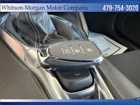 Used 2021 Chevrolet Camaro LT RWD image 25