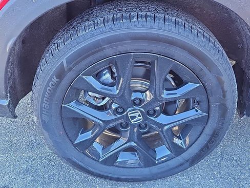 Certified 2024 Honda HR-V Sport image 9
