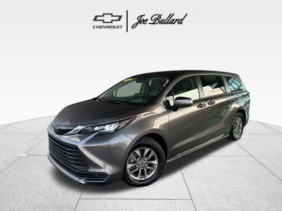 Used 2024 Toyota Sienna LE