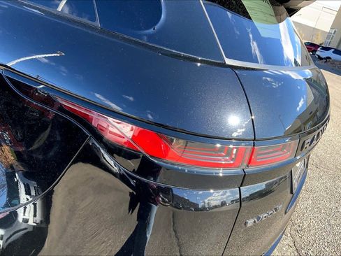 Used 2023 Land Rover Range Rover Evoque R-Dynamic S image 27