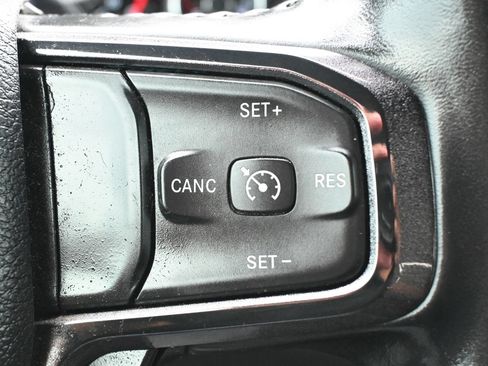 Used 2023 RAM 1500 Lone Star AWD/4WD image 17