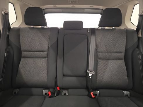 Used 2025 Nissan Rogue SV AWD/4WD image 21
