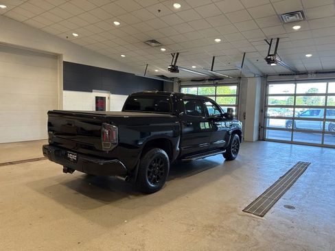Used 2020 Toyota Tundra Platinum AWD/4WD image 7
