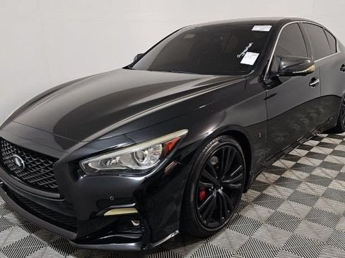 Used 2018 INFINITI Q50 Red Sport 400 w/ Sensory Package (Sport) RWD image 2