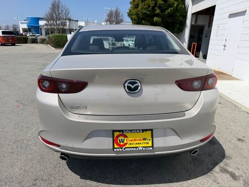 New 2026 MAZDA MAZDA3 2.5 S Sedan w/ Preferred Pkg FWD image 5