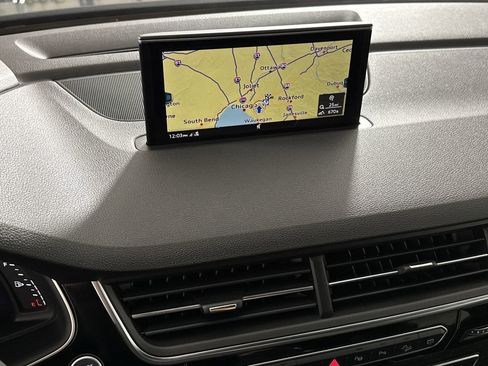 Used 2019 Audi Q7 3.0T Prestige image 11