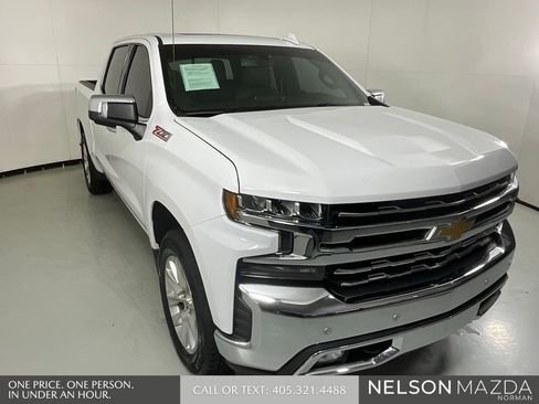 Used 2019 Chevrolet Silverado 1500 LTZ w/ LTZ Texas Edition AWD/4WD image 3