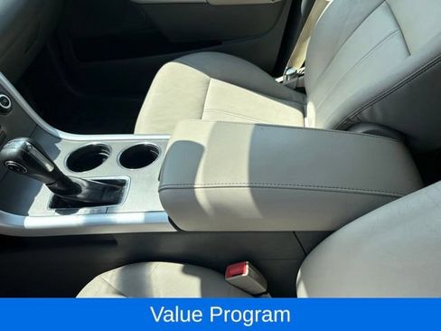 Used 2014 Ford Edge SEL w/ Equipment Group 204A AWD/4WD image 16