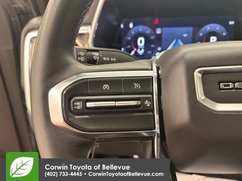 Used 2024 GMC Canyon Denali image 33