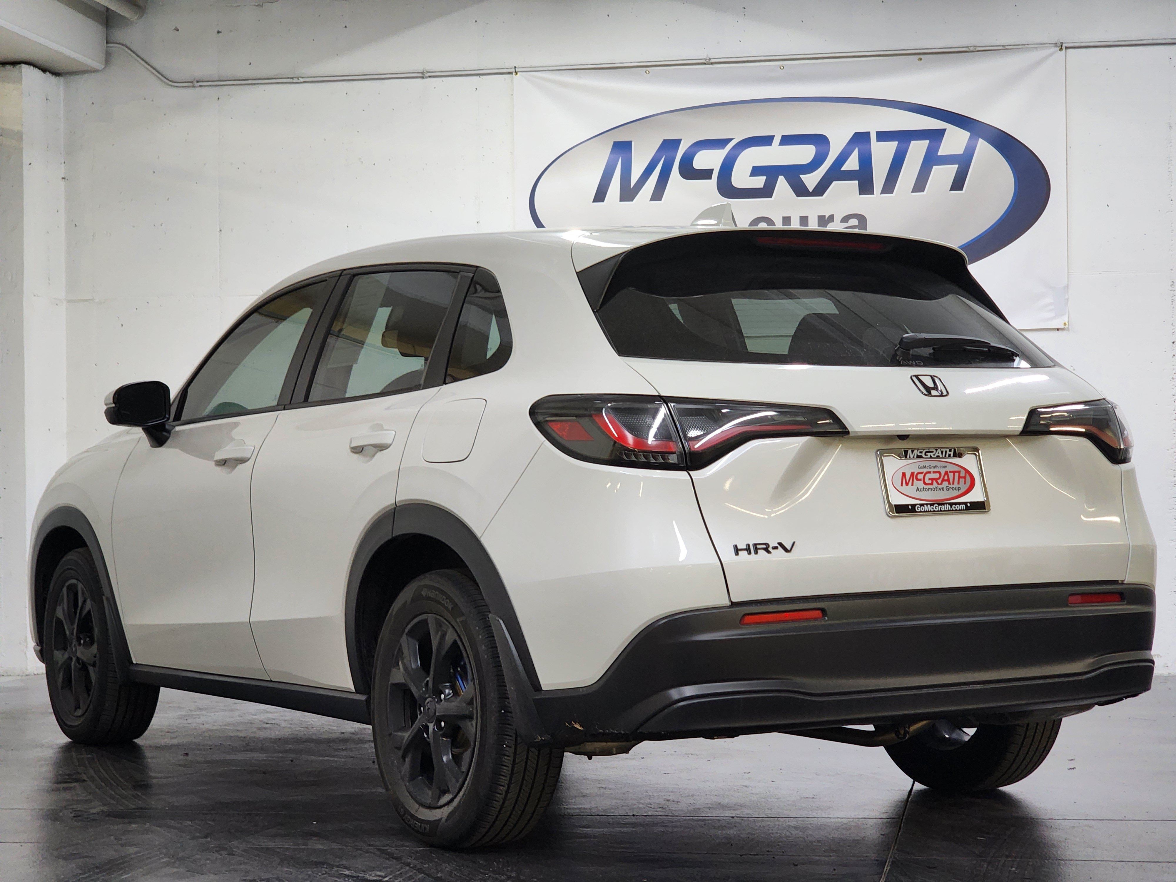 Used 2024 Honda HR-V LX image 10