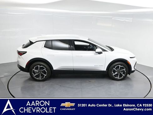 New 2026 Chevrolet Equinox EV LT image 58