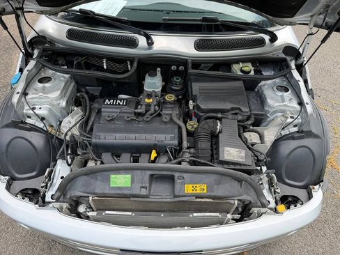 Used 2006 MINI Cooper Hardtop FWD image 13