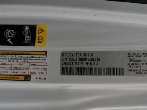 Certified 2021 Jeep Gladiator Rubicon w/ Cold Weather Group image 52