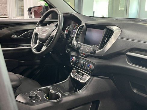 Certified 2023 GMC Terrain SLE w/ Driver Convenience Package AWD/4WD image 8