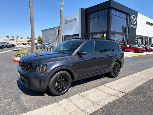 Used 2025 Kia Telluride SX Prestige X-Line AWD/4WD image 3