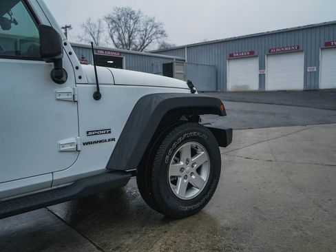 Used 2015 Jeep Wrangler Sport w/ Quick Order Package 24S image 25