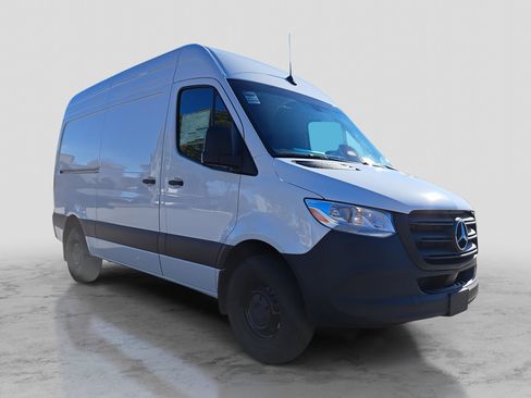 New 2026 Mercedes-Benz Sprinter 2500 image 3
