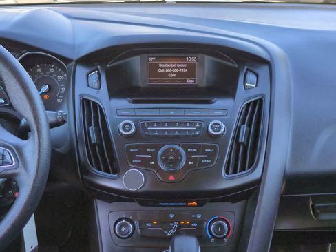 Used 2017 Ford Focus SE image 17