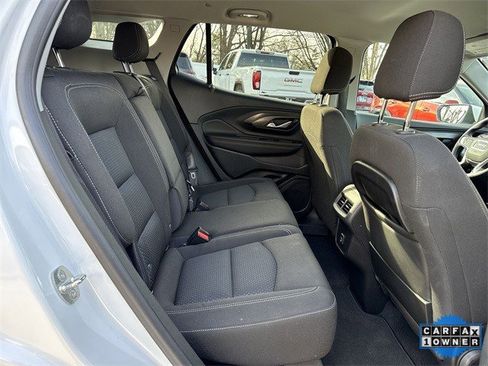 Used 2022 GMC Terrain SLE image 29