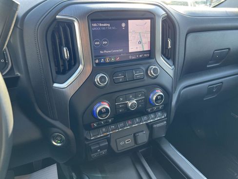 Used 2023 GMC Sierra 2500 Denali w/ Denali Ultimate Package image 31