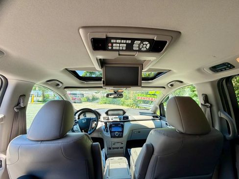 Used 2016 Honda Odyssey EX-L image 12