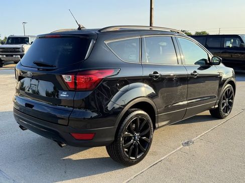 Used 2019 Ford Escape SE AWD/4WD image 5