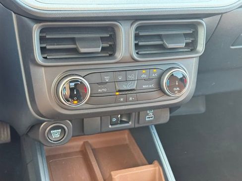 Used 2023 Ford Maverick Lariat w/ Equipment Group 500A Standard AWD/4WD image 31