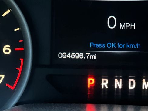Used 2019 Ford F150 XLT w/ Equipment Group 302A Luxury AWD/4WD image 26