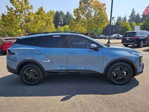 Certified 2026 Kia Sportage X-Line AWD/4WD image 4