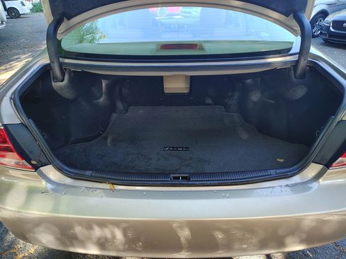 Used 2005 Lexus ES 330 FWD image 15