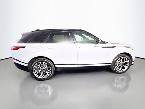 Used 2019 Land Rover Range Rover Velar R-Dynamic SE image 11