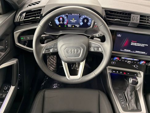 Used 2025 Audi Q3 2.0T Premium Plus w/ Premium Plus Package AWD/4WD image 13