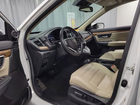 Used 2019 Honda CR-V Touring image 12